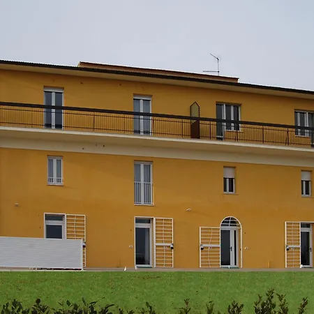 Residenz Borgo Mit Grossem Garten